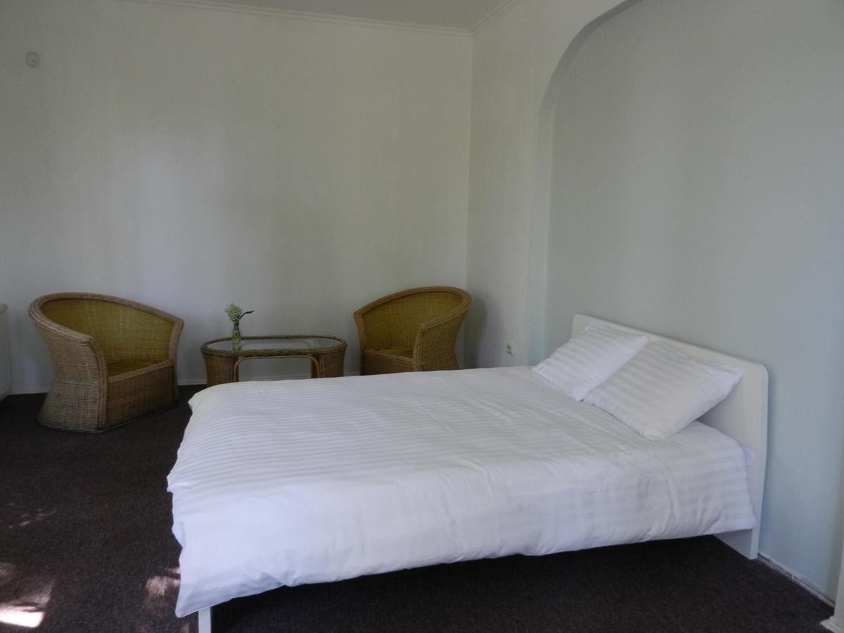 Good Mood Hotel Jūrkalne 外观 照片